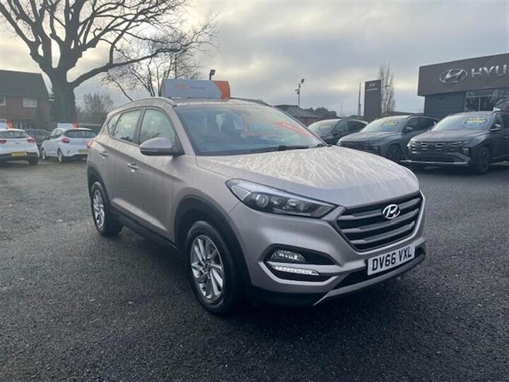 Hyundai TUCSON 1.7 CRDi Blue Drive SE Nav DCT Euro 6 (s/s) 5dr