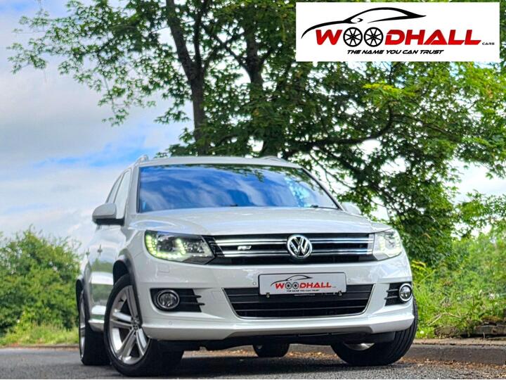 Volkswagen Tiguan 2.0 TDI BlueMotion Tech R-Line DSG 4WD Euro 5 (s/s) 5dr Volkswagen Tiguan 2.0 TDI BlueMotion Tech R-Line DSG 4WD Euro 5 (s/s) 5dr