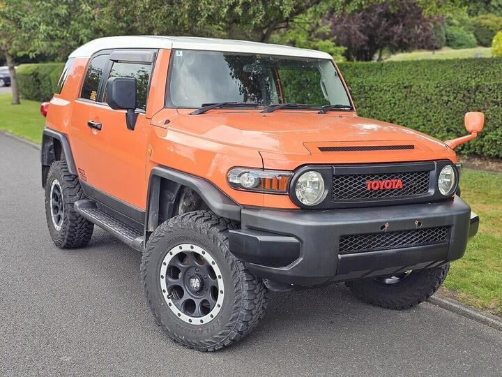 Toyota FJ CRUISER FJ CRUISER Automatic Petrol Toyota FJ CRUISER FJ CRUISER Automatic Petrol