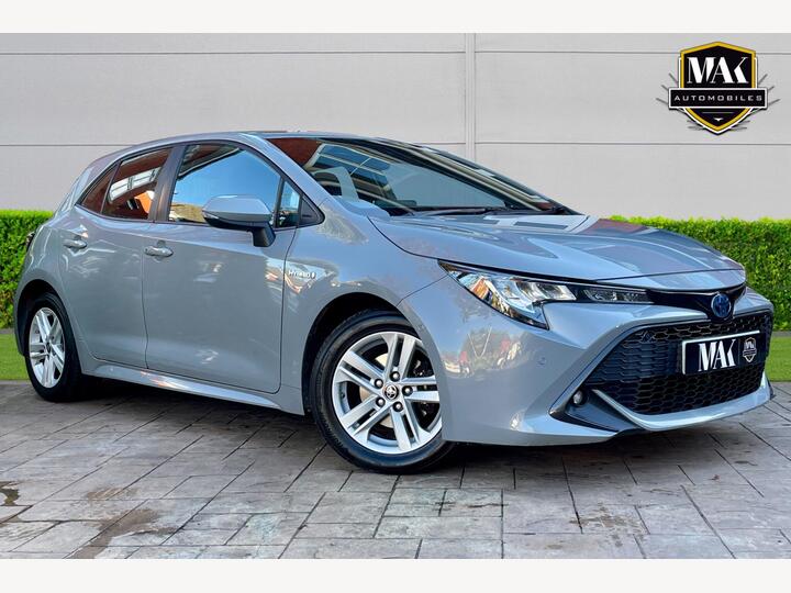 Toyota Corolla 1.8 VVT-h Icon Tech CVT Euro 6 (s/s) 5dr