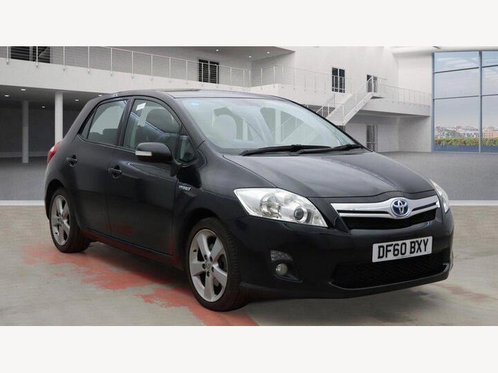 Toyota Auris 1.8 VVT-h T Spirit CVT Euro 5 (s/s) 5dr Toyota Auris 1.8 VVT-h T Spirit CVT Euro 5 (s/s) 5dr