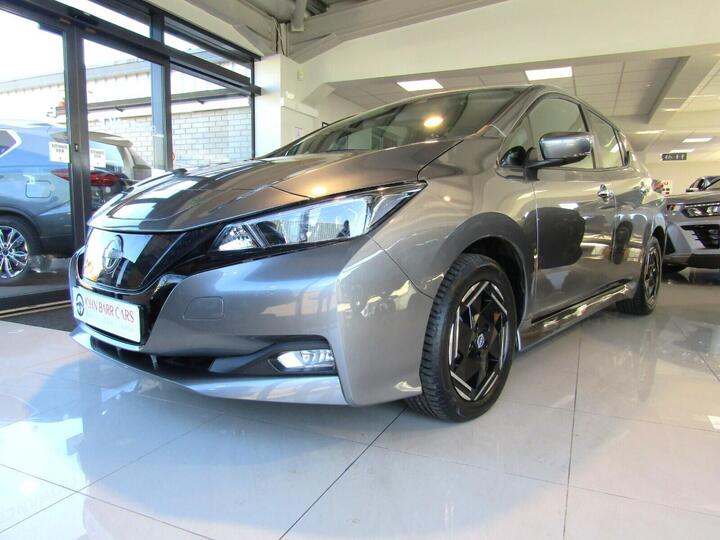 Nissan LEAF 39kWh Acenta Auto 5dr