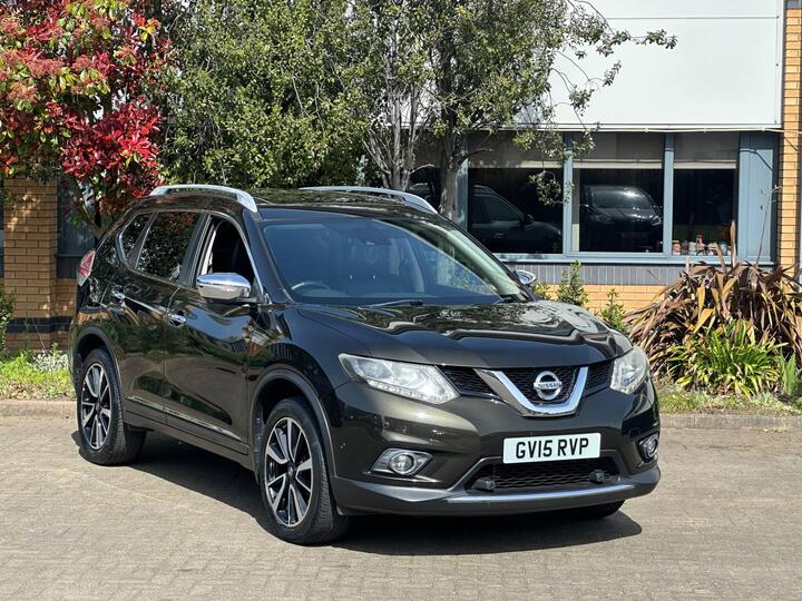 Nissan X-Trail 1.6 DCi Tekna XTRON Euro 5 (s/s) 5dr Nissan X-Trail 1.6 DCi Tekna XTRON Euro 5 (s/s) 5dr