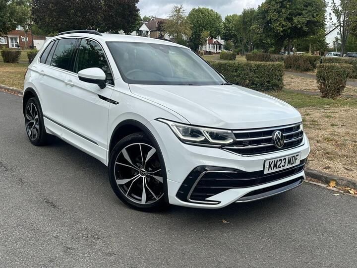 Volkswagen Tiguan 2.0 TDI R-Line DSG Euro 6 (s/s) 5dr