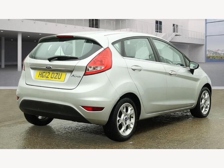 Ford Fiesta 1.25 Zetec 5dr