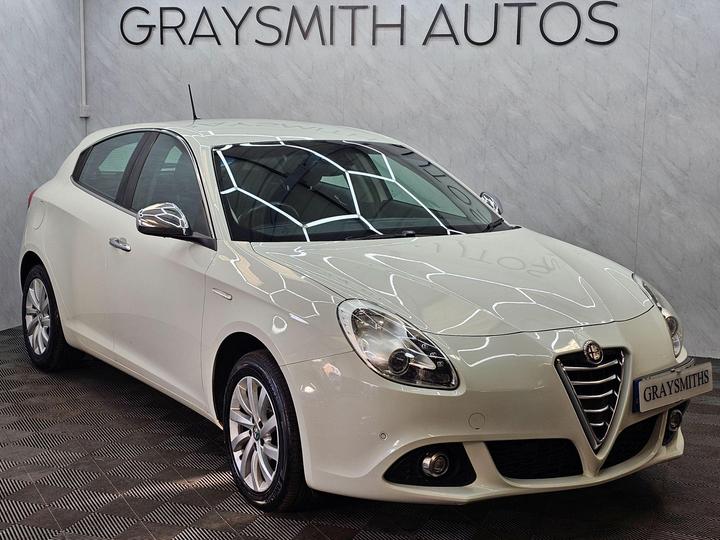 Alfa Romeo Giulietta 2.0 JTDM-2 Business Edition Euro 5 (s/s) 5dr