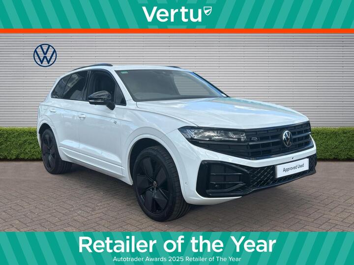 Volkswagen Touareg 3.0 TDI V6 Black Edition Tiptronic 4Motion Euro 6 (s/s) 5dr