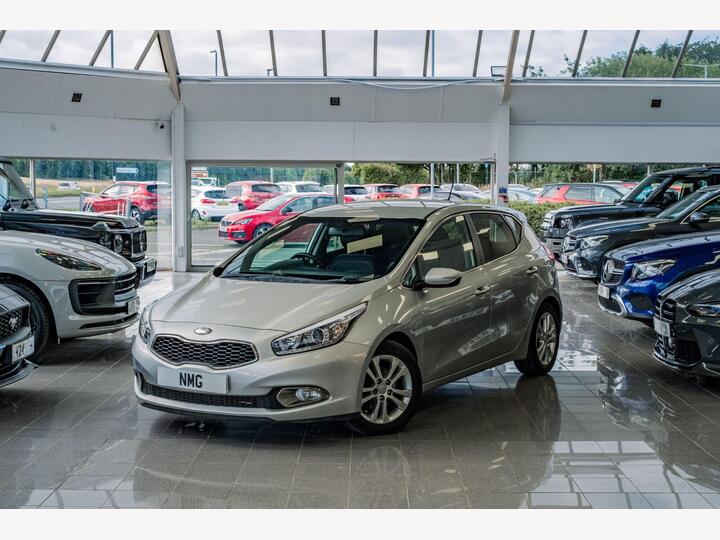 Kia CEED 1.6 GDi EcoDynamics 3 Euro 5 (s/s) 5dr