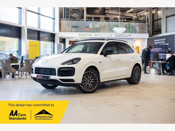 Porsche CAYENNE 3.0 V6 E-Hybrid 14.1kWh TiptronicS 4WD Euro 6 (s/s) 5dr (3.6kW Charger)
