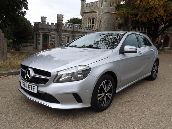 Mercedes-Benz A Class 2.1 A200d SE (Executive) 7G-DCT Euro 6 (s/s) 5dr