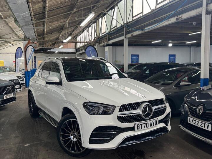 Mercedes-Benz GLE 2.0 GLE300d AMG Line (Premium Plus) G-Tronic 4MATIC Euro 6 (s/s) 5dr Mercedes-Benz GLE 2.0 GLE300d AMG Line (Premium Plus) G-Tronic 4MATIC Euro 6 (s/s) 5dr