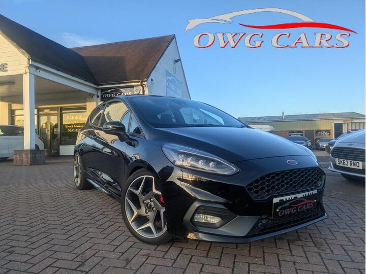 Ford Fiesta 1.5T EcoBoost ST-3 Euro 6 3dr Ford Fiesta 1.5T EcoBoost ST-3 Euro 6 3dr