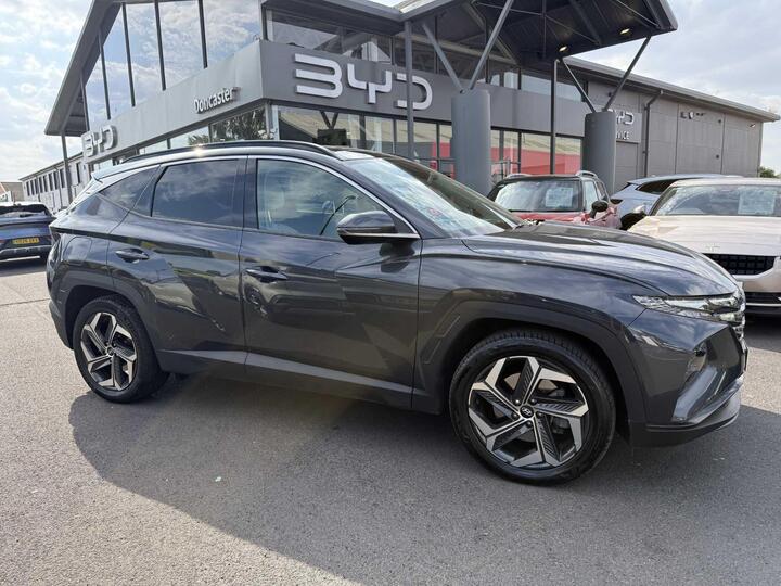Hyundai TUCSON 1.6 T-GDi 13.8kWh Ultimate Auto 4WD Euro 6 (s/s) 5dr