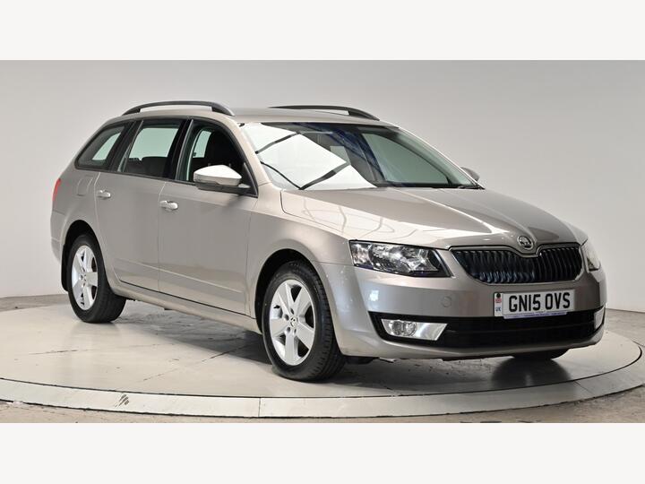 Skoda Octavia 1.6 TDI SE DSG Euro 5 (s/s) 5dr