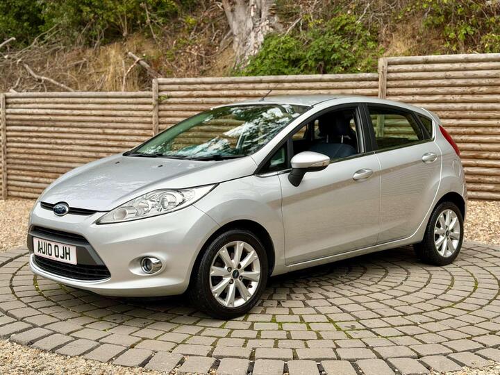Ford Fiesta 1.25 Zetec 5dr