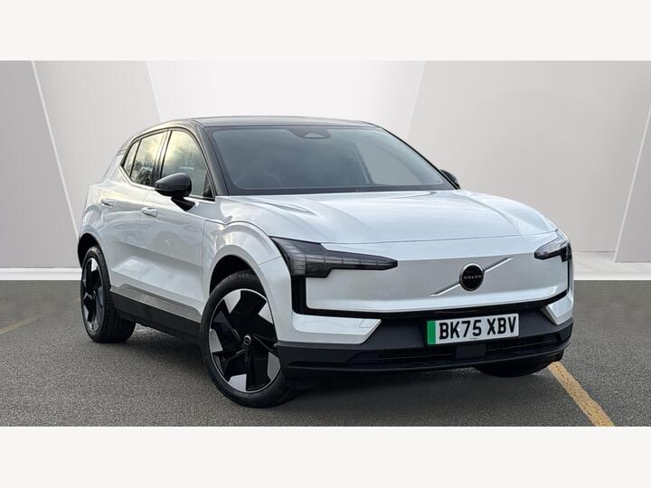 Volvo EX30 Twin Performance 69kWh Plus Auto AWD 5dr