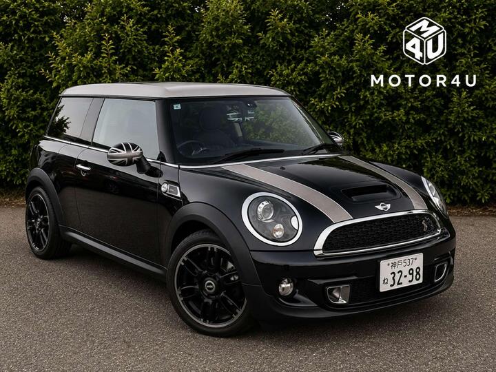 MINI Clubman 1.6 Cooper S Bond Street Auto Euro 5 5dr MINI Clubman 1.6 Cooper S Bond Street Auto Euro 5 5dr