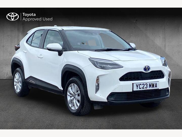 Toyota Yaris Cross 1.5 VVT-h Icon E-CVT Euro 6 (s/s) 5dr Toyota Yaris Cross 1.5 VVT-h Icon E-CVT Euro 6 (s/s) 5dr