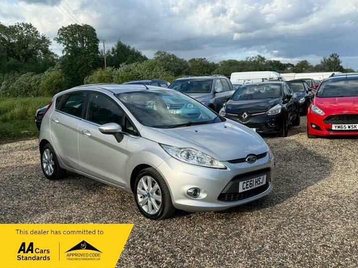 Ford Fiesta 1.25 Zetec 5dr