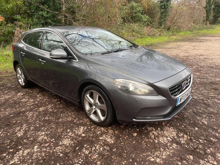 Volvo V40 2.0 D3 SE Lux Euro 5 (s/s) 5dr