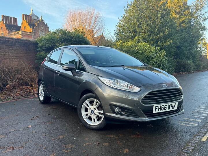 Ford Fiesta 1.0T EcoBoost Zetec Euro 6 (s/s) 5dr