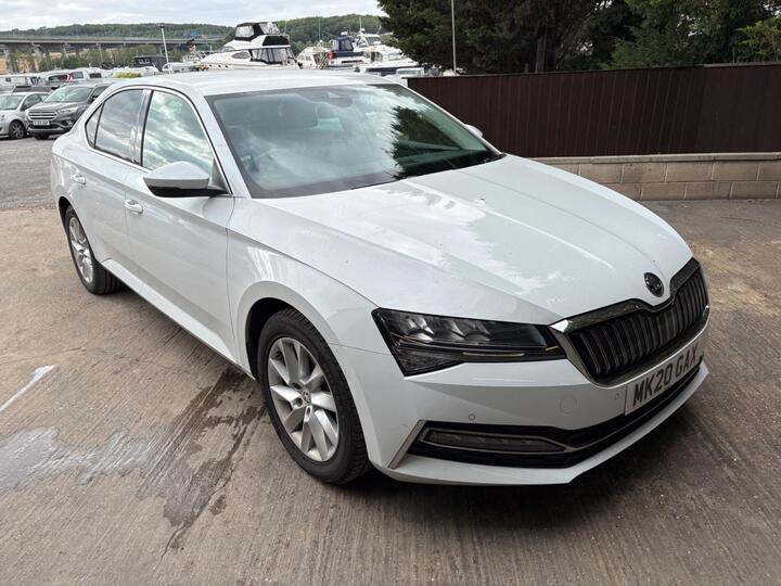 Skoda Superb 1.4 TSI IV 13kWh SE Technology DSG Euro 6 (s/s) 5dr