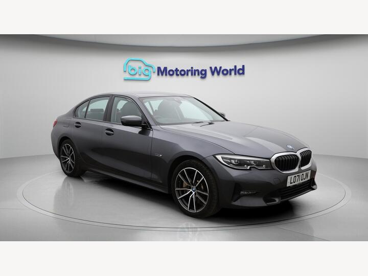 BMW 3 Series 2.0 330e 12kWh Sport Pro Auto Euro 6 (s/s) 4dr