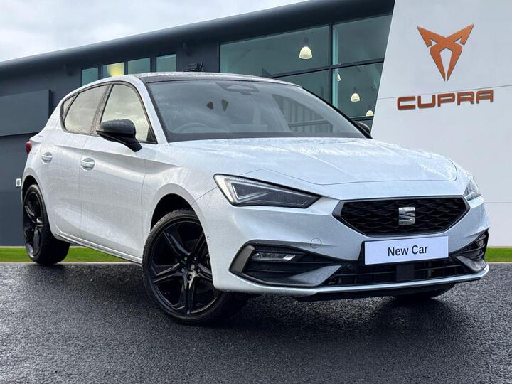 SEAT Leon 1.5 ETSI MHEV FR Black Edition DSG Euro 6 (s/s) 5dr