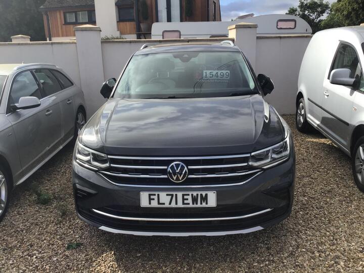 Volkswagen Tiguan 1.4 TSI 13kWh Elegance DSG Euro 6 (s/s) 5dr