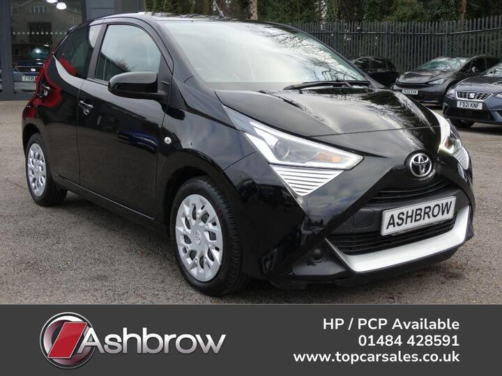 Toyota AYGO 1.0 VVT-i X-play Euro 6 (s/s) 5dr