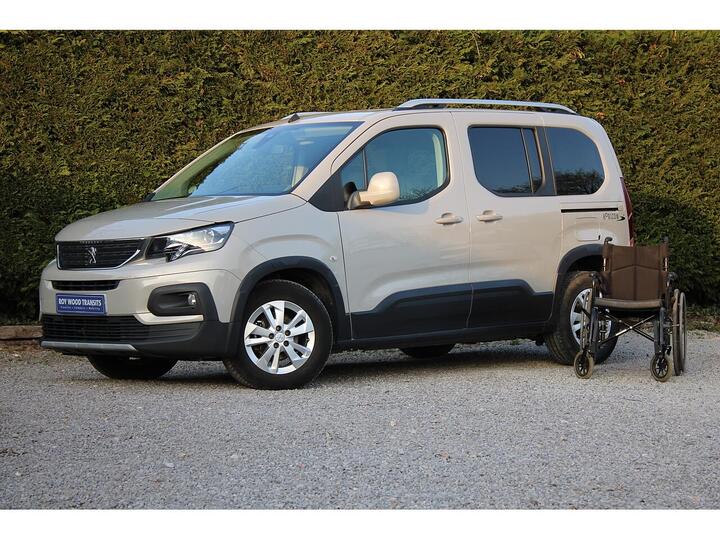 Peugeot Rifter 1.2 PureTech Allure Standard MPV EAT Euro 6 (s/s) 5dr