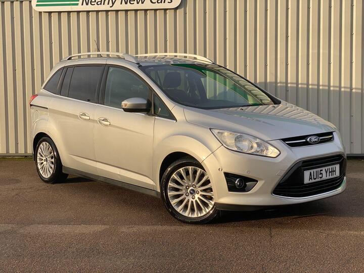 Ford Grand C-Max 1.6 TDCi Titanium Euro 5 5dr Ford Grand C-Max 1.6 TDCi Titanium Euro 5 5dr