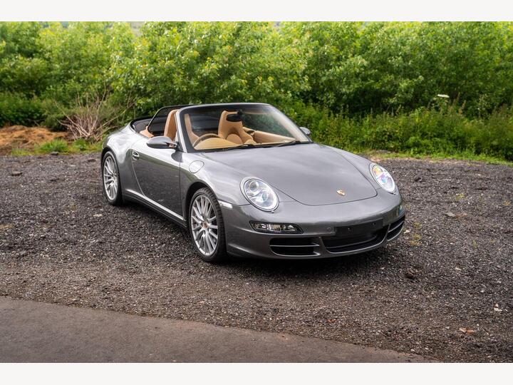 Porsche 911 Carrera 4s