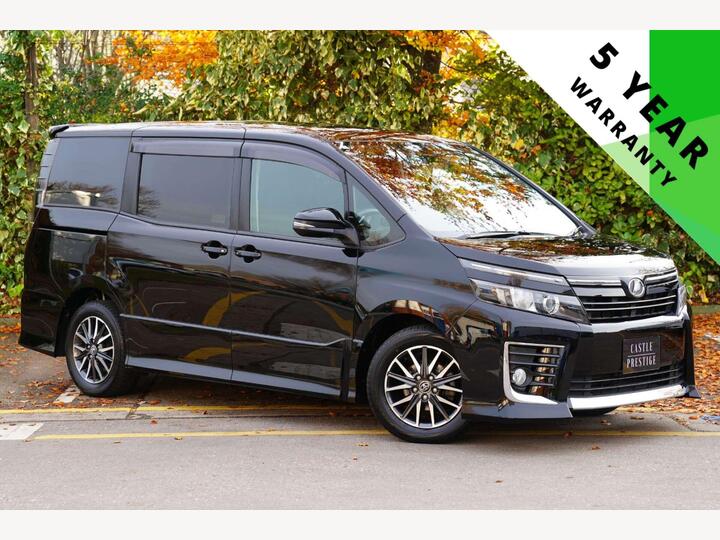 Toyota VOXY 2.0 ZS 5dr 7 Seats