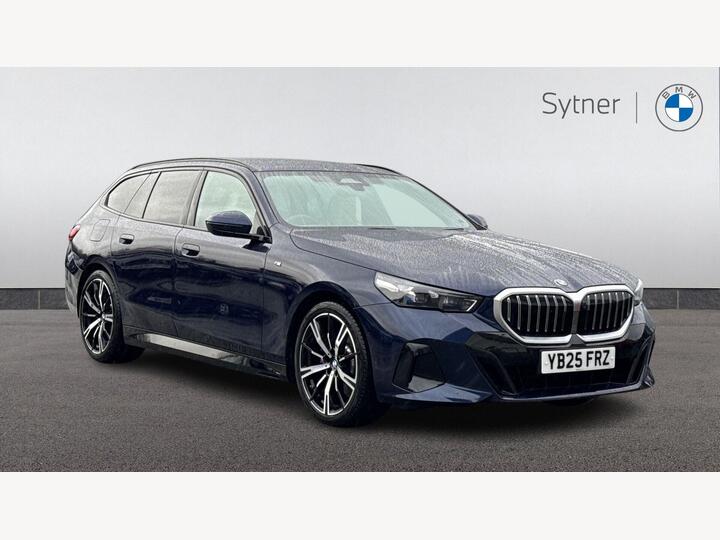 BMW 5 Series 2.0 520i MHT M Sport Touring Steptronic Euro 6 (s/s) 5dr BMW 5 Series 2.0 520i MHT M Sport Touring Steptronic Euro 6 (s/s) 5dr