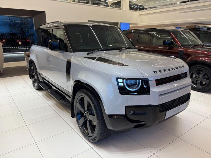 Land Rover Defender 110 3.0 D250 MHEV X-Dynamic HSE Auto 4WD Euro 6 (s/s) 5dr