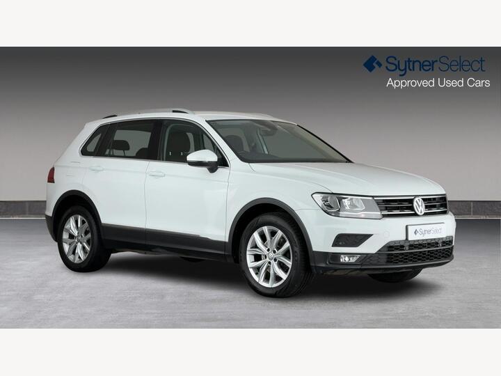 Volkswagen TIGUAN 2.0 TDI SE Navigation DSG 4Motion Euro 6 (s/s) 5dr
