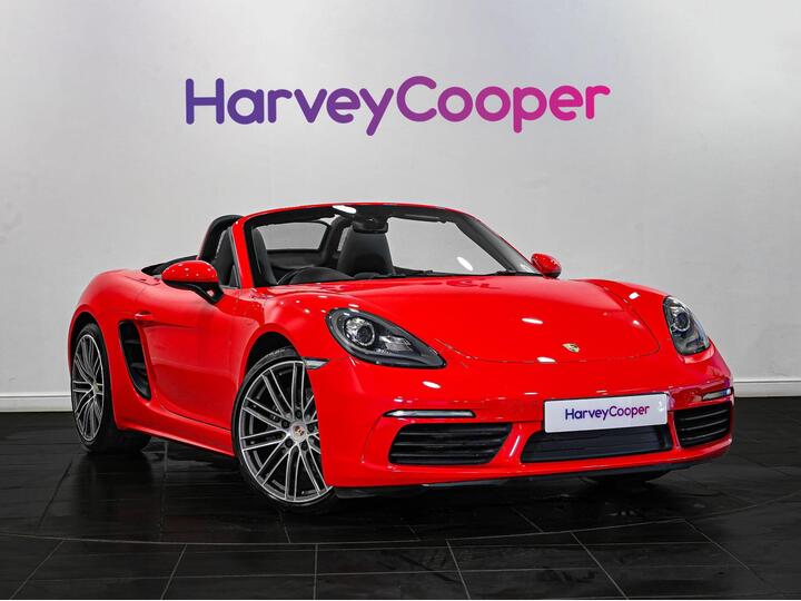 Porsche 718 Boxster 2.0T Euro 6 (s/s) 2dr Porsche 718 Boxster 2.0T Euro 6 (s/s) 2dr