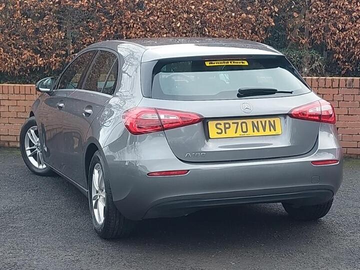 Mercedes-Benz A Class 1.3 A180 SE 7G-DCT Euro 6 (s/s) 5dr