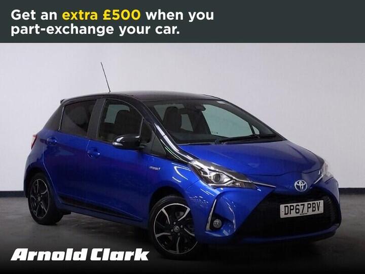 Toyota Yaris 1.5 VVT-h Blue Bi-Tone E-CVT Euro 6 (s/s) 5dr
