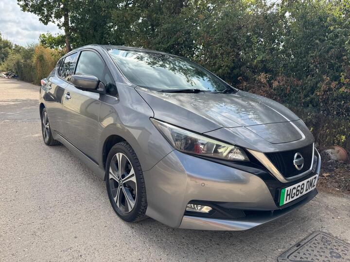 Nissan Leaf 40kWh N-Connecta Auto 5dr