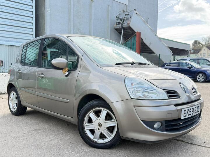 Renault Modus 1.6 VVT Dynamique 5dr