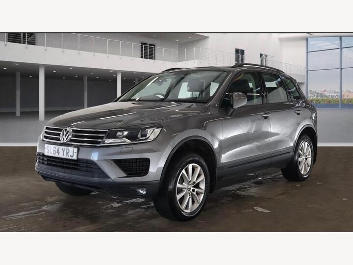 Volkswagen Touareg 3.0 TDI V6 BlueMotion Tech Escape Tiptronic 4WD Euro 6 (s/s) 5dr Volkswagen Touareg 3.0 TDI V6 BlueMotion Tech Escape Tiptronic 4WD Euro 6 (s/s) 5dr