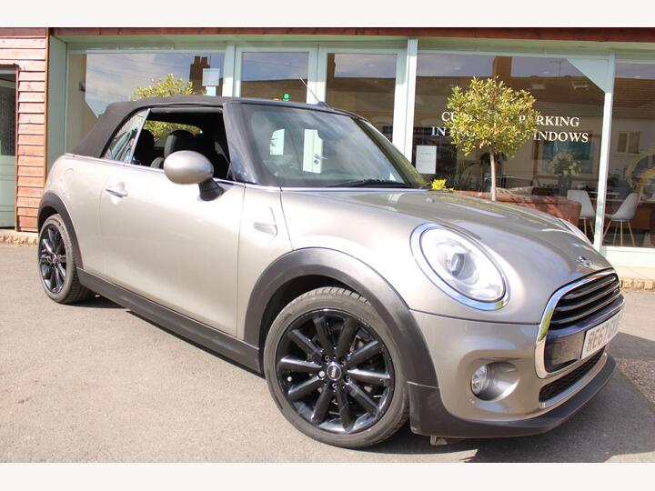 MINI Convertible 1.5 Cooper Auto Euro 6 (s/s) 2dr