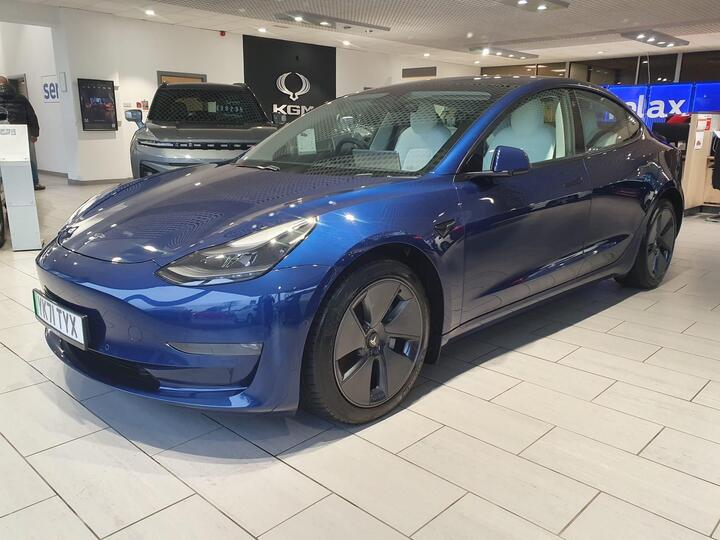 Tesla Model 3 (Dual Motor) Long Range Auto 4WDE 4dr