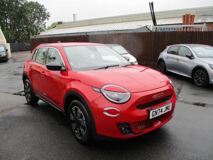 Fiat 600 1.2 MHEV E-DCT Euro 6 (s/s) 5dr