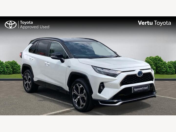 Toyota RAV4 2.5 VVT 18.1kWh Dynamic CVT 4WD Euro 6 (s/s) 5dr Toyota RAV4 2.5 VVT 18.1kWh Dynamic CVT 4WD Euro 6 (s/s) 5dr