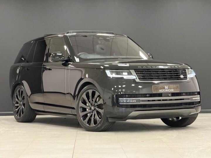 Land Rover RANGE ROVER 3.0 D300 MHEV HSE Auto 4WD Euro 6 (s/s) 5dr Land Rover RANGE ROVER 3.0 D300 MHEV HSE Auto 4WD Euro 6 (s/s) 5dr