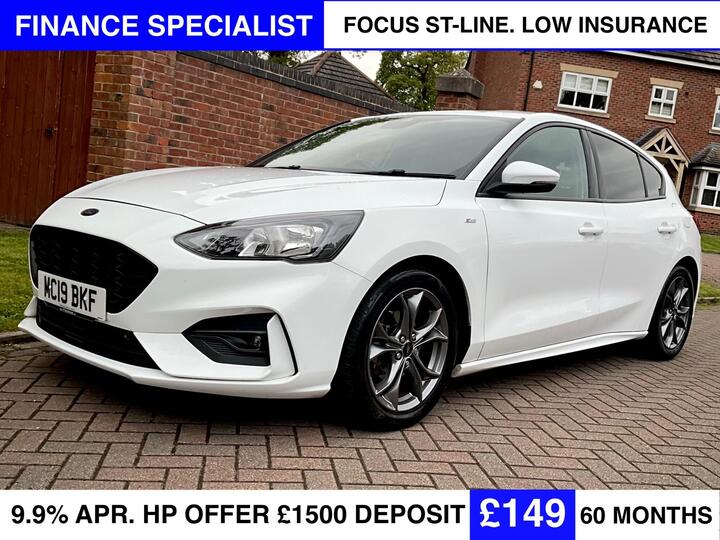 Ford Focus 1.0T EcoBoost ST-Line Euro 6 (s/s) 5dr