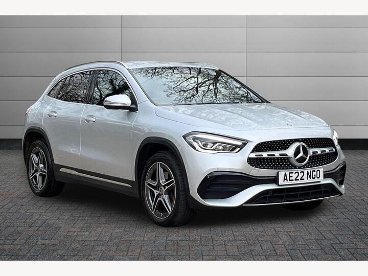 Mercedes-Benz GLA 1.3 GLA250e 15.6kWh Exclusive Edition (Premium) 8G-DCT Euro 6 (s/s) 5dr Mercedes-Benz GLA 1.3 GLA250e 15.6kWh Exclusive Edition (Premium) 8G-DCT Euro 6 (s/s) 5dr